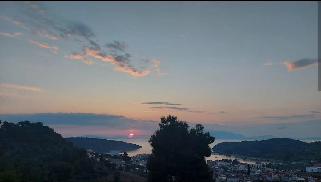Nera'S View Apartment Epidaurus Bagian luar foto